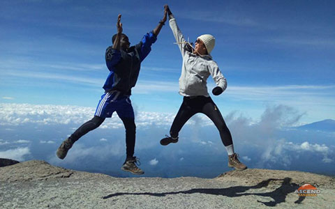 4 Days Mount Meru Climb
